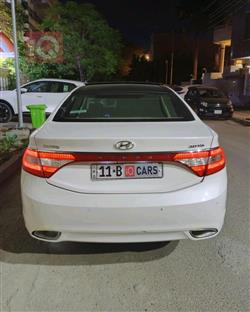 هيونداي أزيرا